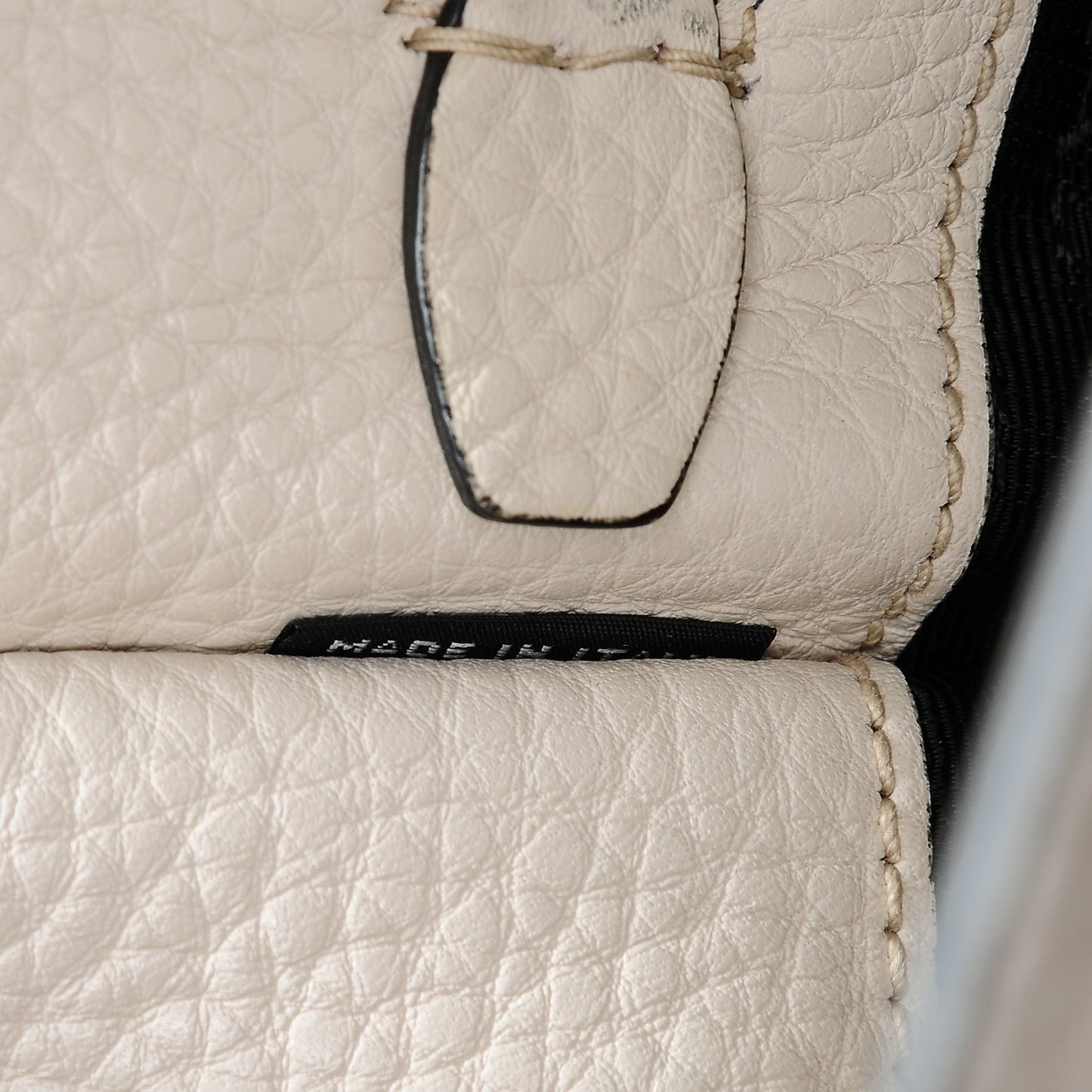 Vitello Daino Twin Pocket Tote Talco