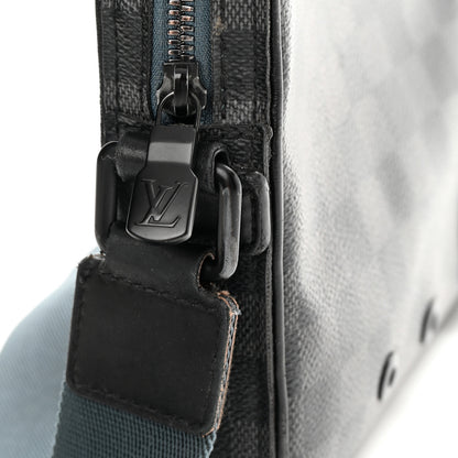 Louis Vuitton Damier Graphite Alpha Messenger Bag 25 of 25