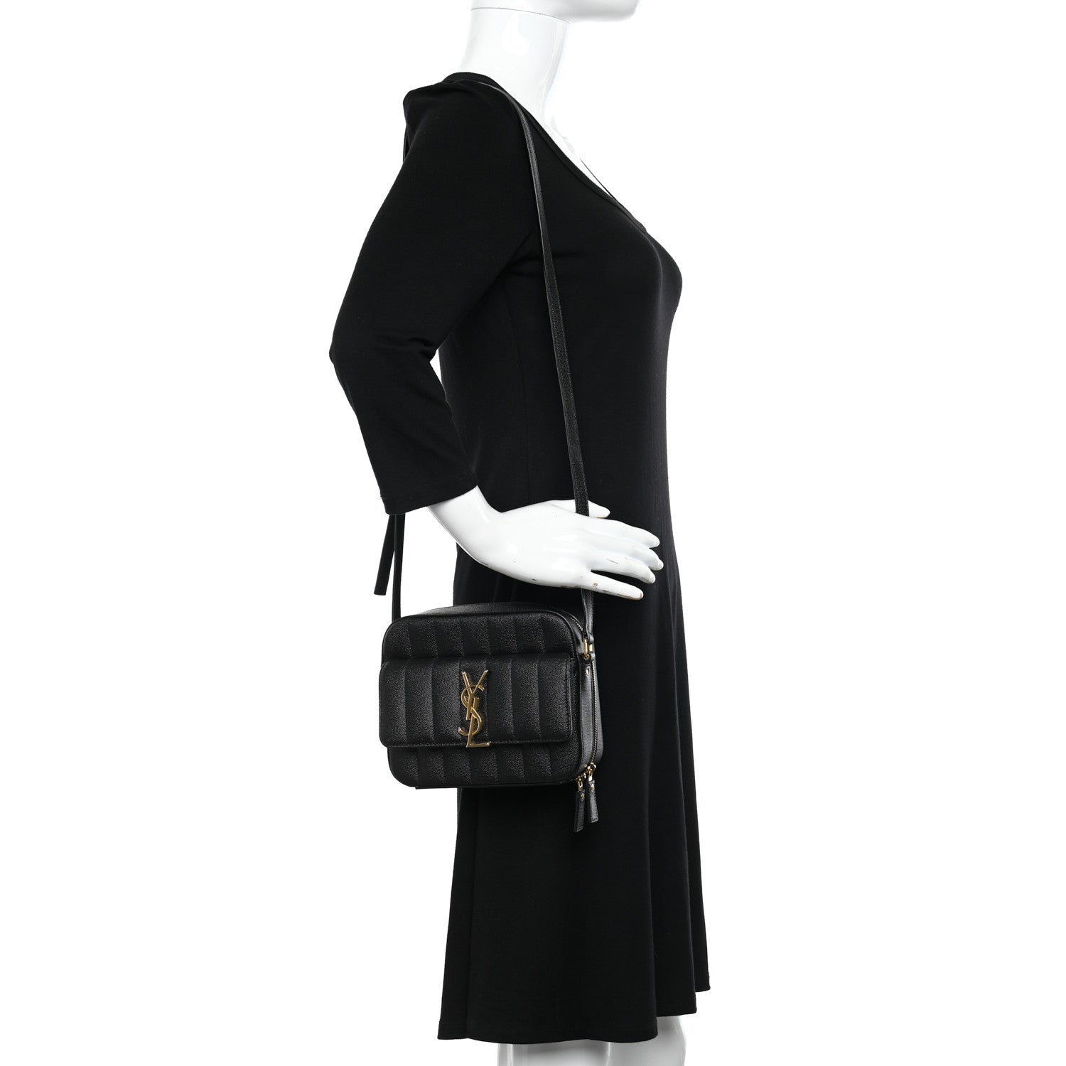 Saint Laurent Grained De Poudre Matelasse Monogram Vicky Camera Bag Black 2 of 13