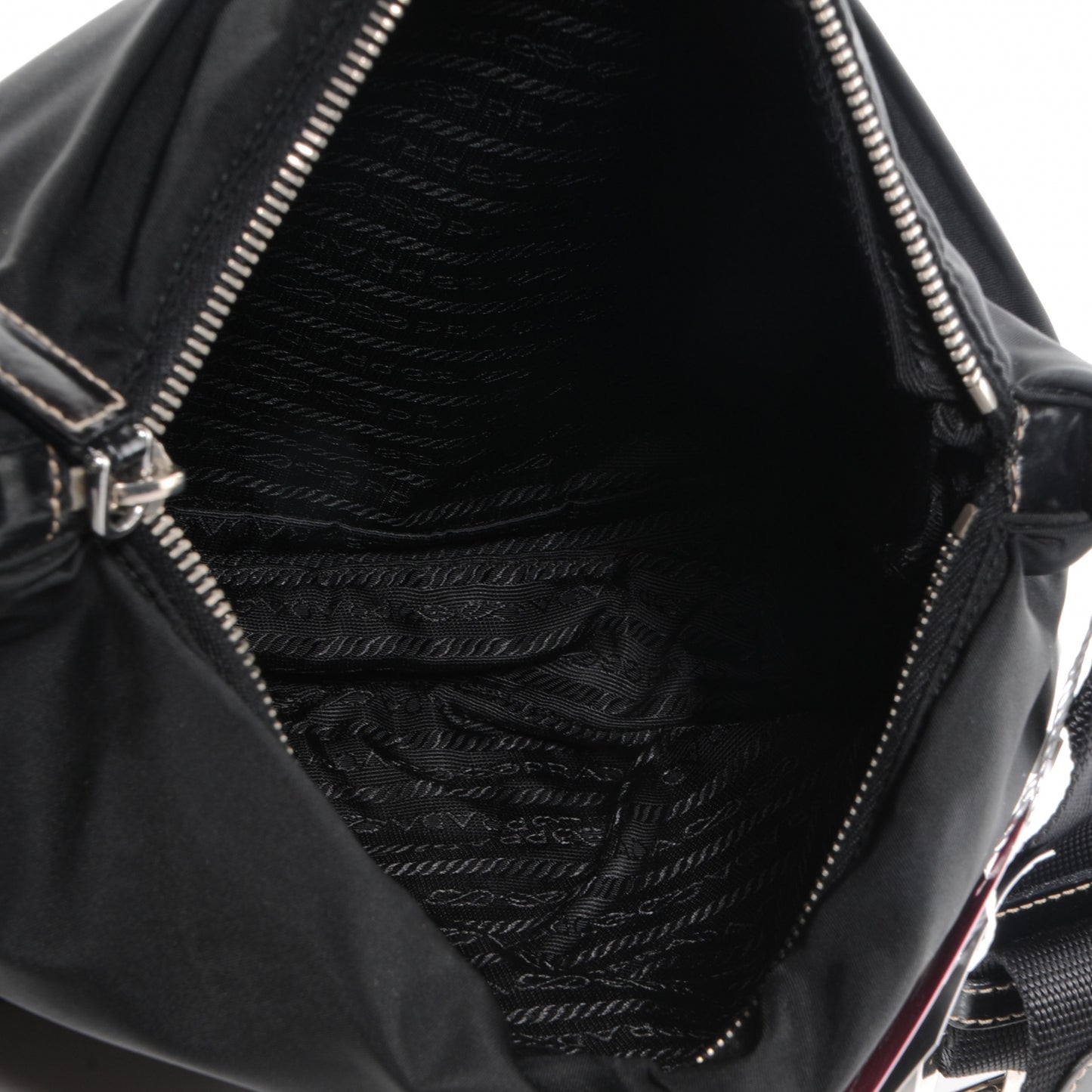 Nylon Flat Messenger Bag Black
