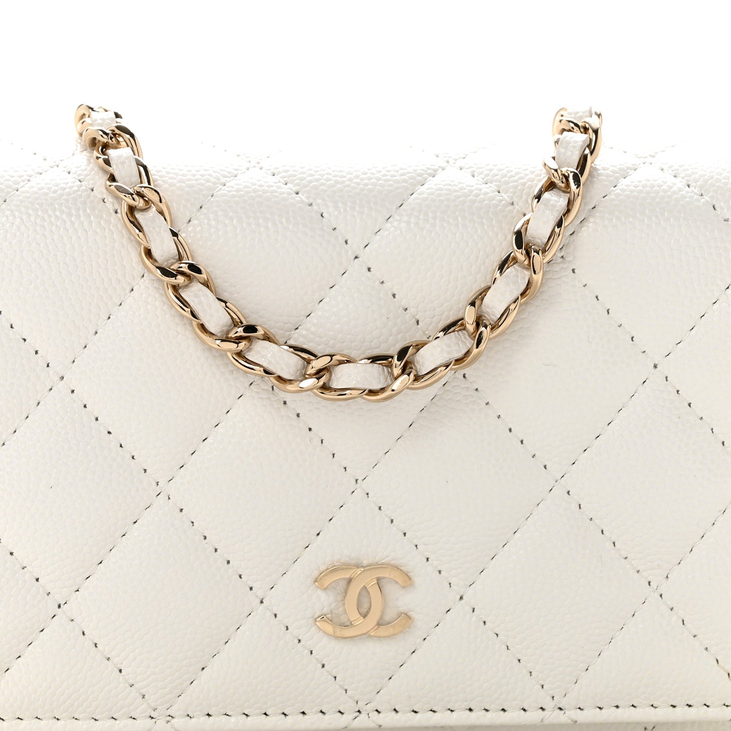 Caviar Quilted Mini Wallet On Chain WOC White