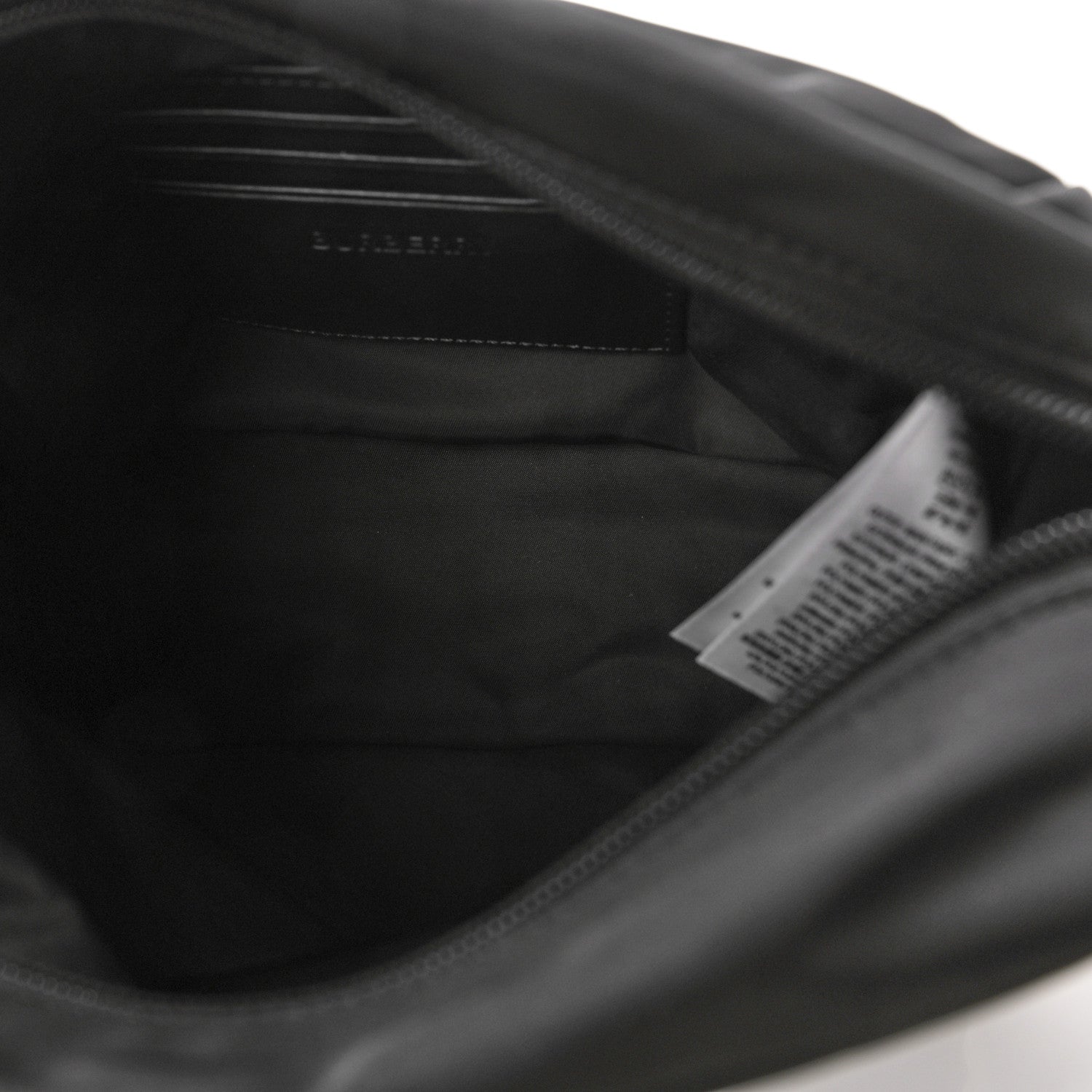 BURBERRY ブラック ナイロン バッグ Burberry Nylon Logo Detail Crossbody Bag Black 1508508