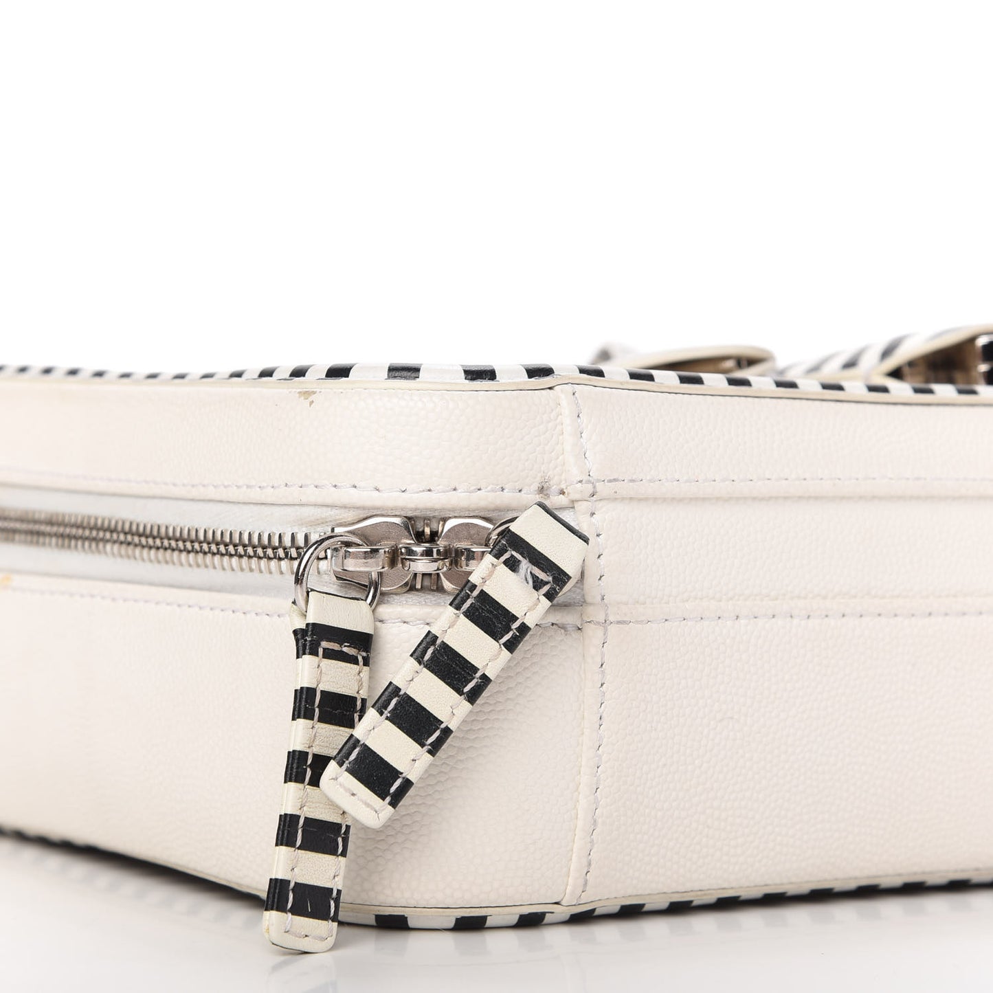 Caviar Quilted Striped Medium CC Filigree Vanity Case White Black