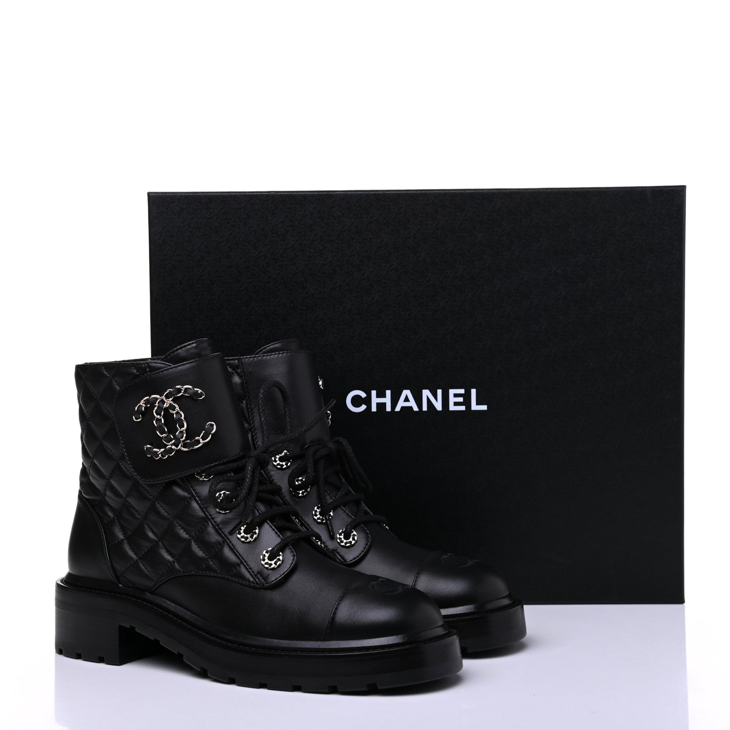 Shiny Lambskin Quilted Lace Up Combat Boots 39 Black