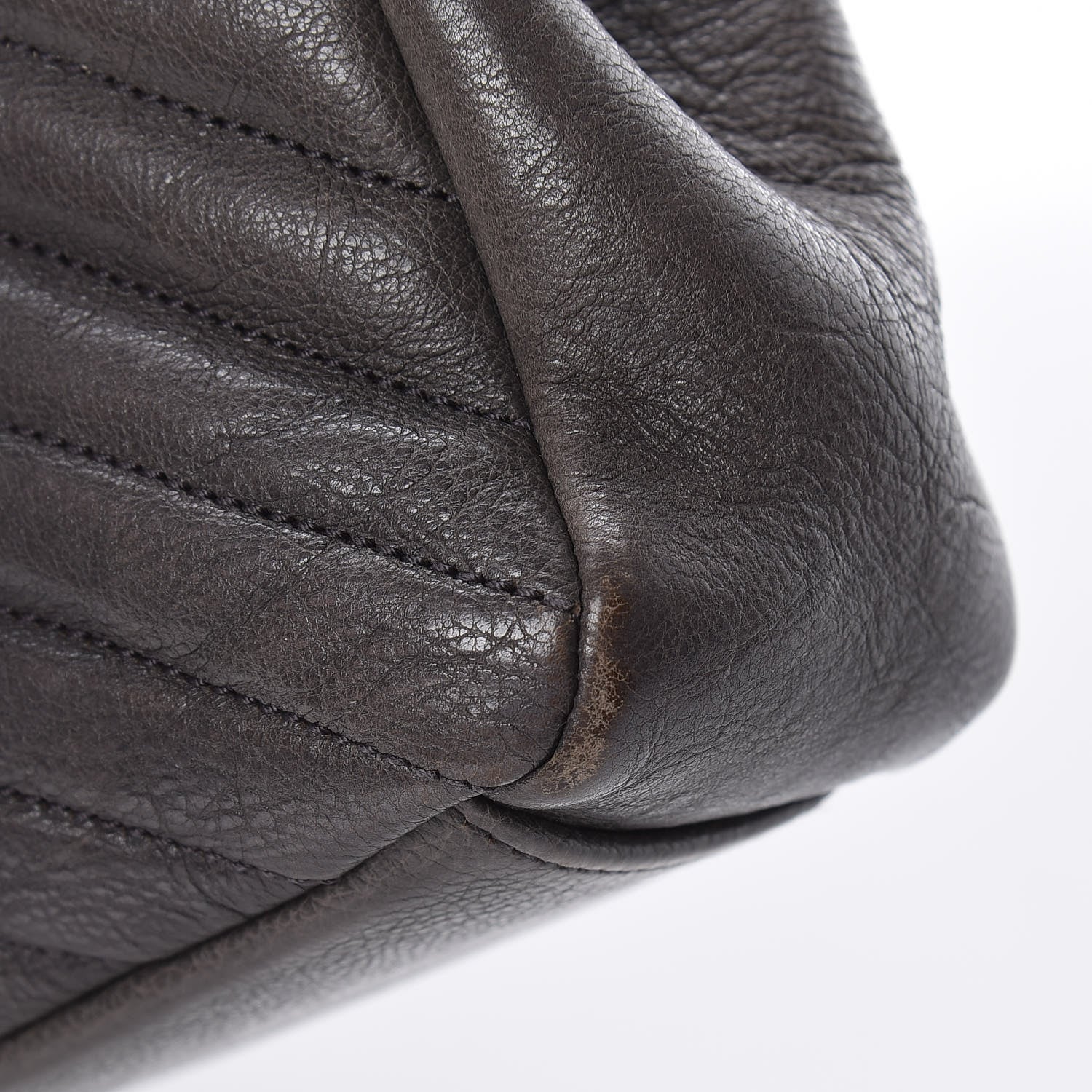 Saint Laurent Sheepskin Matelasse Chevron Monogram Medium College Bag Dark Anthracite 18 of 19