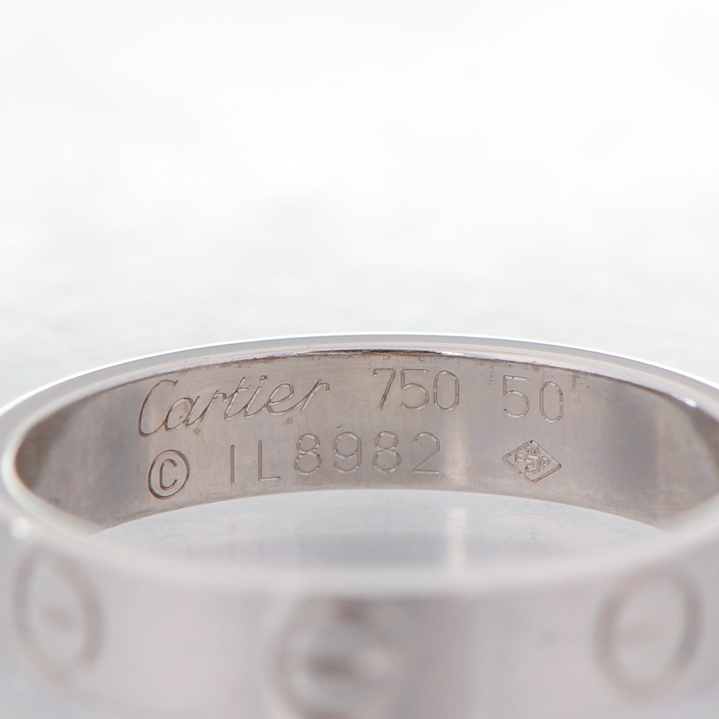 18K White Gold 4mm LOVE Wedding Band Ring 50 5.25