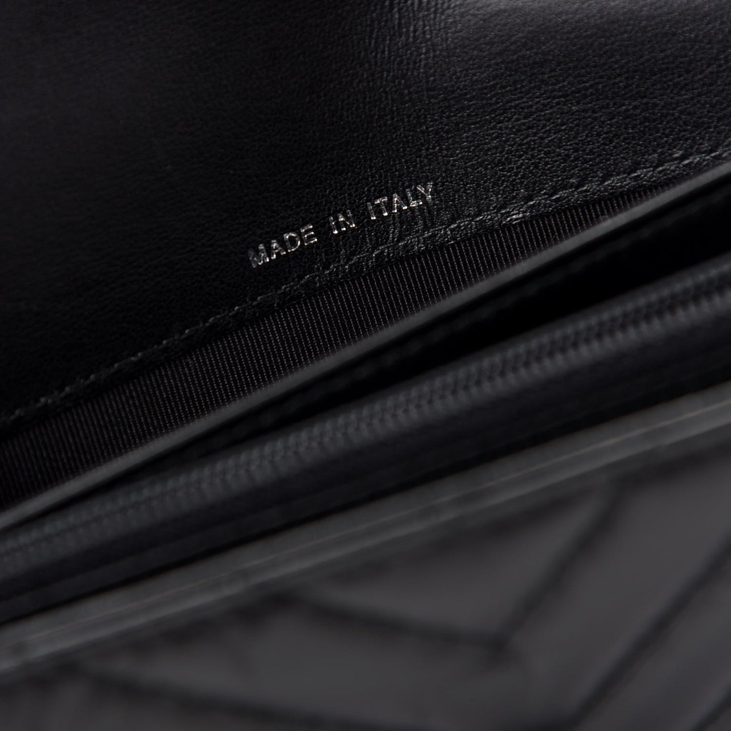 Aged Calfskin Chevron Quilted 2.55 Reissue Flap Wallet So Black