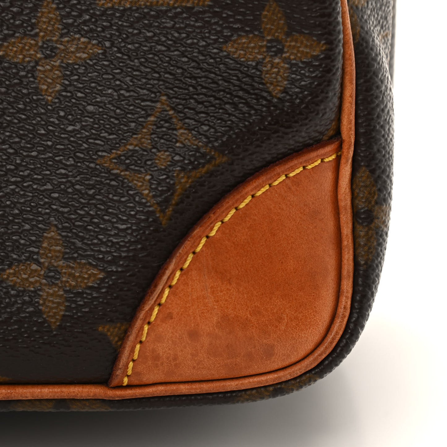 Monogram Amazone