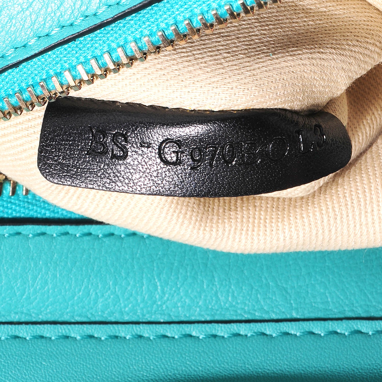Valentino Garavani Vitello Medium Rockstud Tote Colibri 10 of 10
