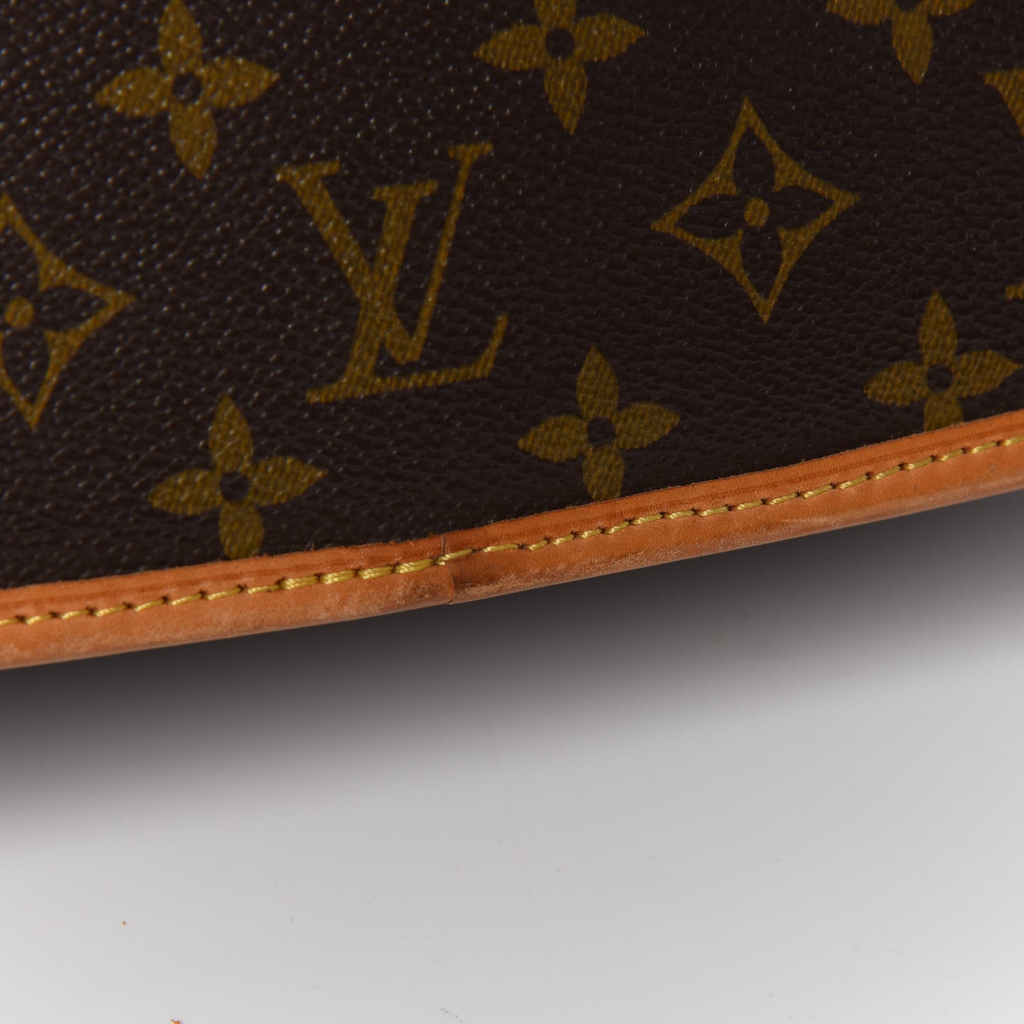 Monogram Sologne