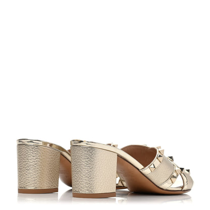 Valentino Garavani Metallic Pebbled Calfskin Rockstud Crisscross Slide 60mm Sandals 37 Platino 3 of 4