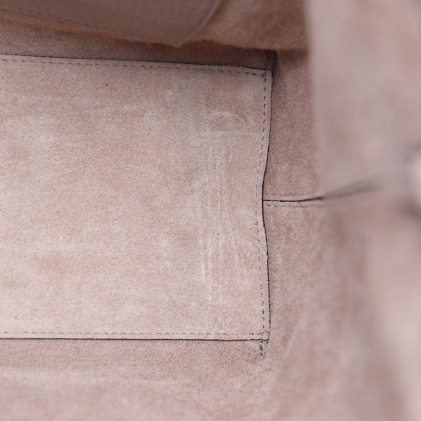 Grained Calfskin Rockstud Shoulder Tote Poudre