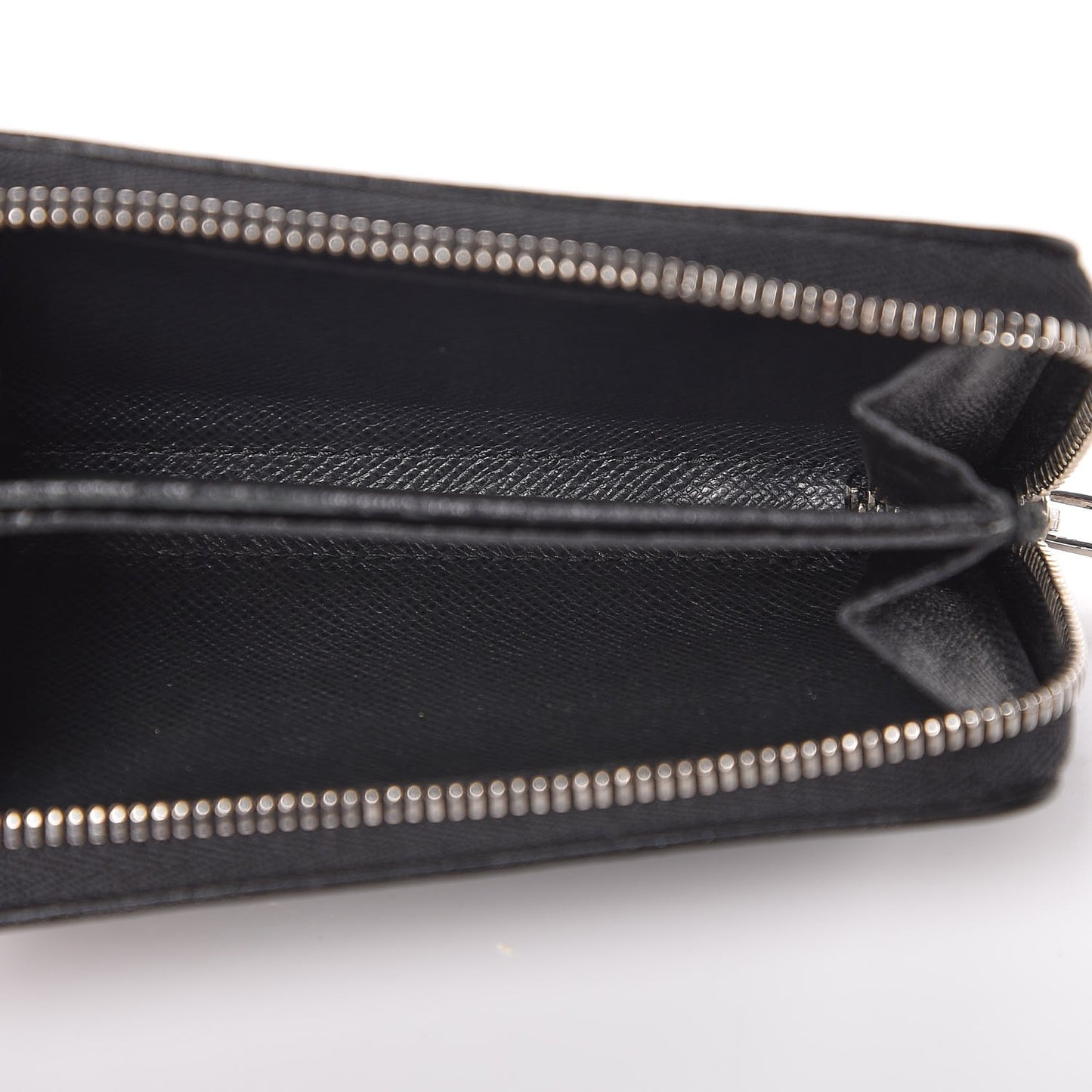 Taiga Zippy Coin Purse Vertical Black