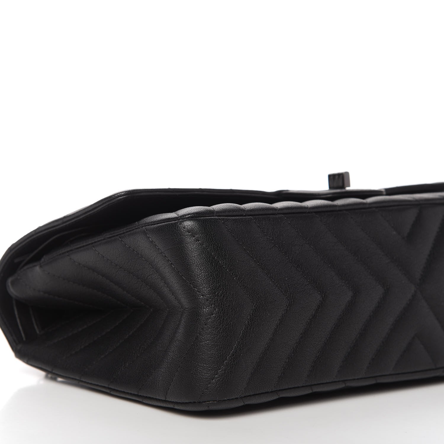 Chanel Sheepskin Chevron Quilted 2.55 Reissue 226 Flap So Black 6 of 10