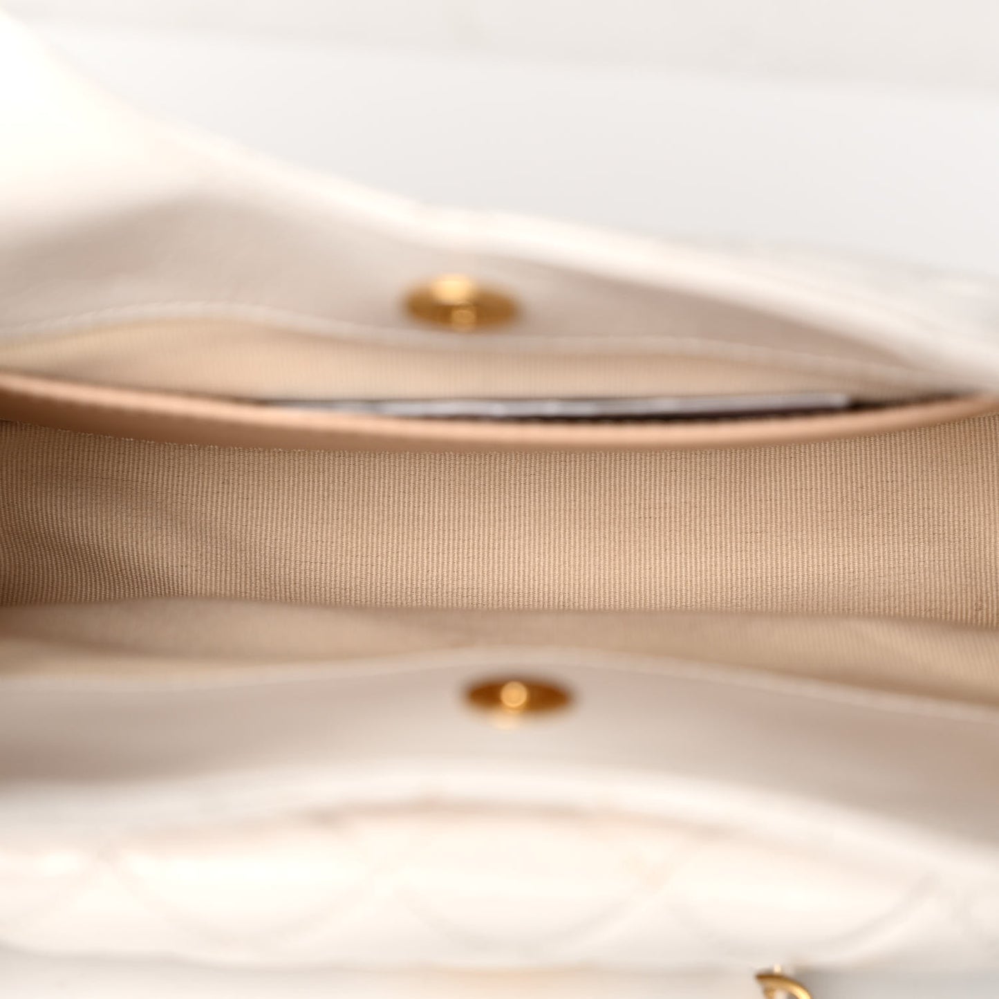 Shiny Crumpled Calfskin Quilted Small Wavy CC Hobo White
