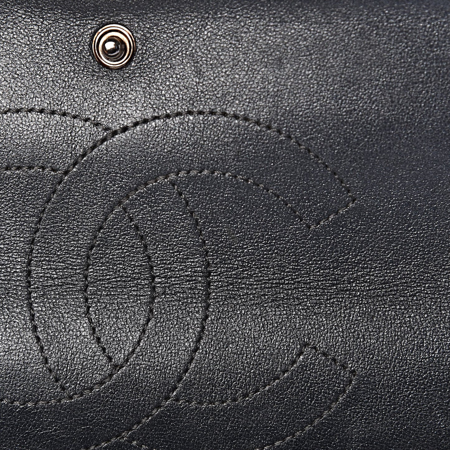 Metallic Aged Calfskin Quilted 2.55 Reissue 225 Flap Dark Silver