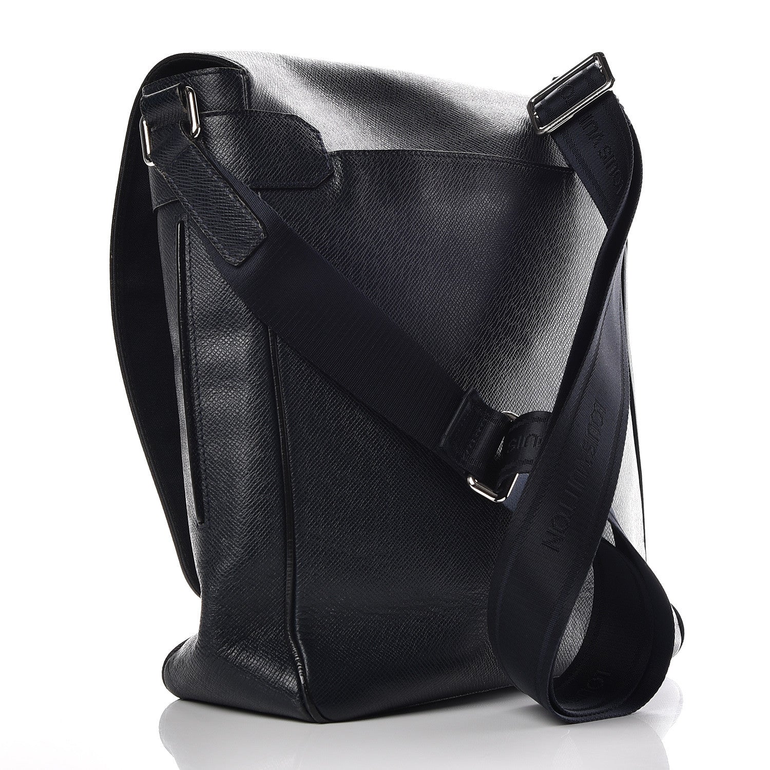 Louis Vuitton Taiga Milo Messenger Boreal 3 of 15