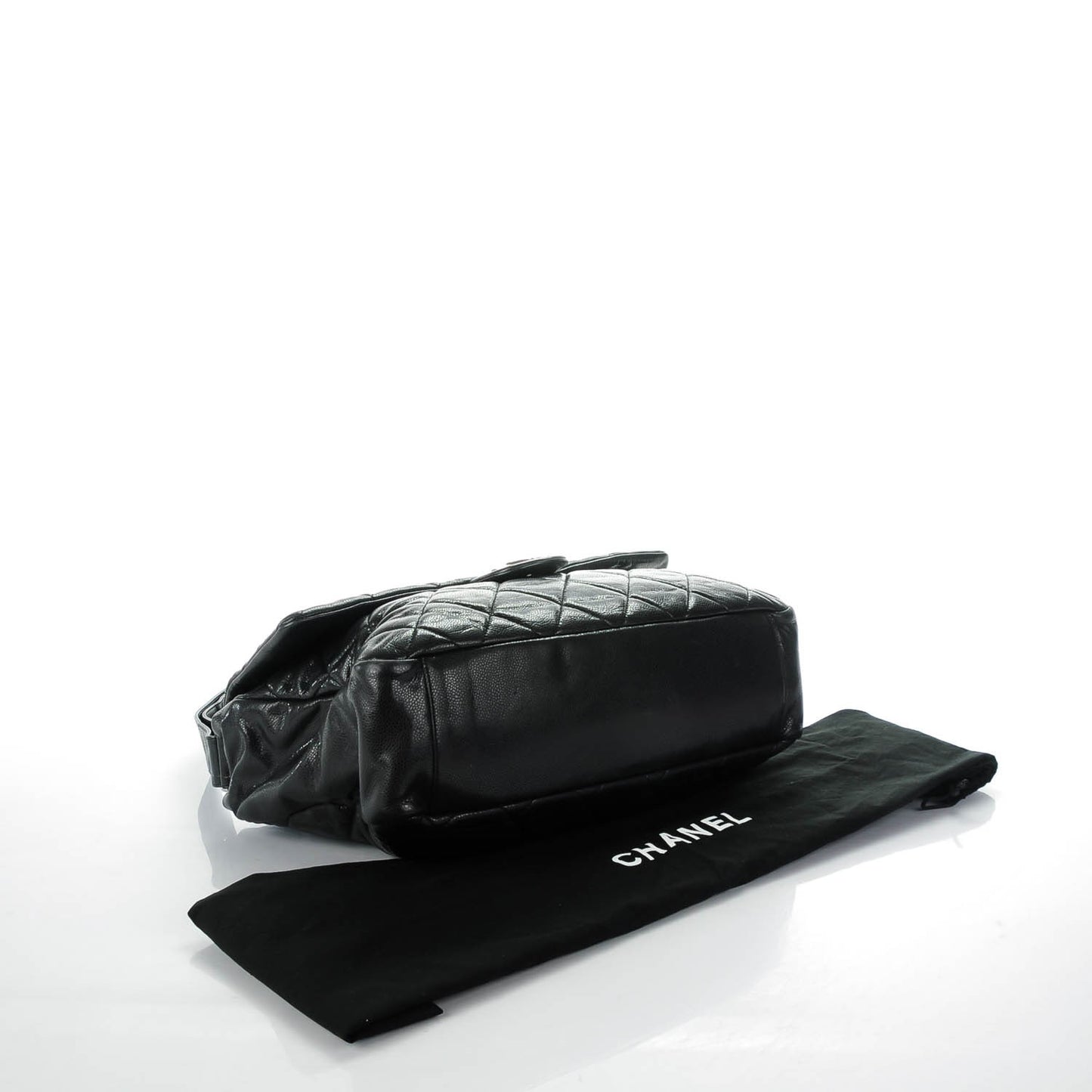 Caviar Quilted Stretch Spirit Messenger Bag Black