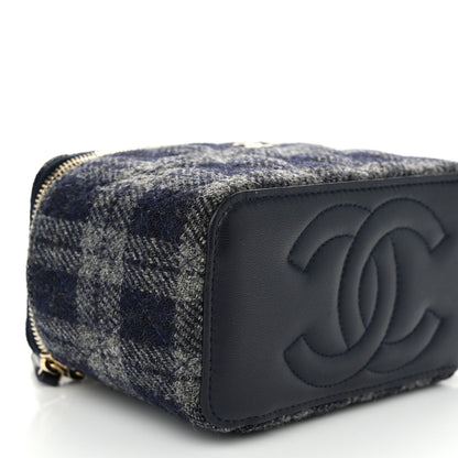 Chanel Wool Plaid Quilted Small Vanity Case With Chain Blue 9 of 11
