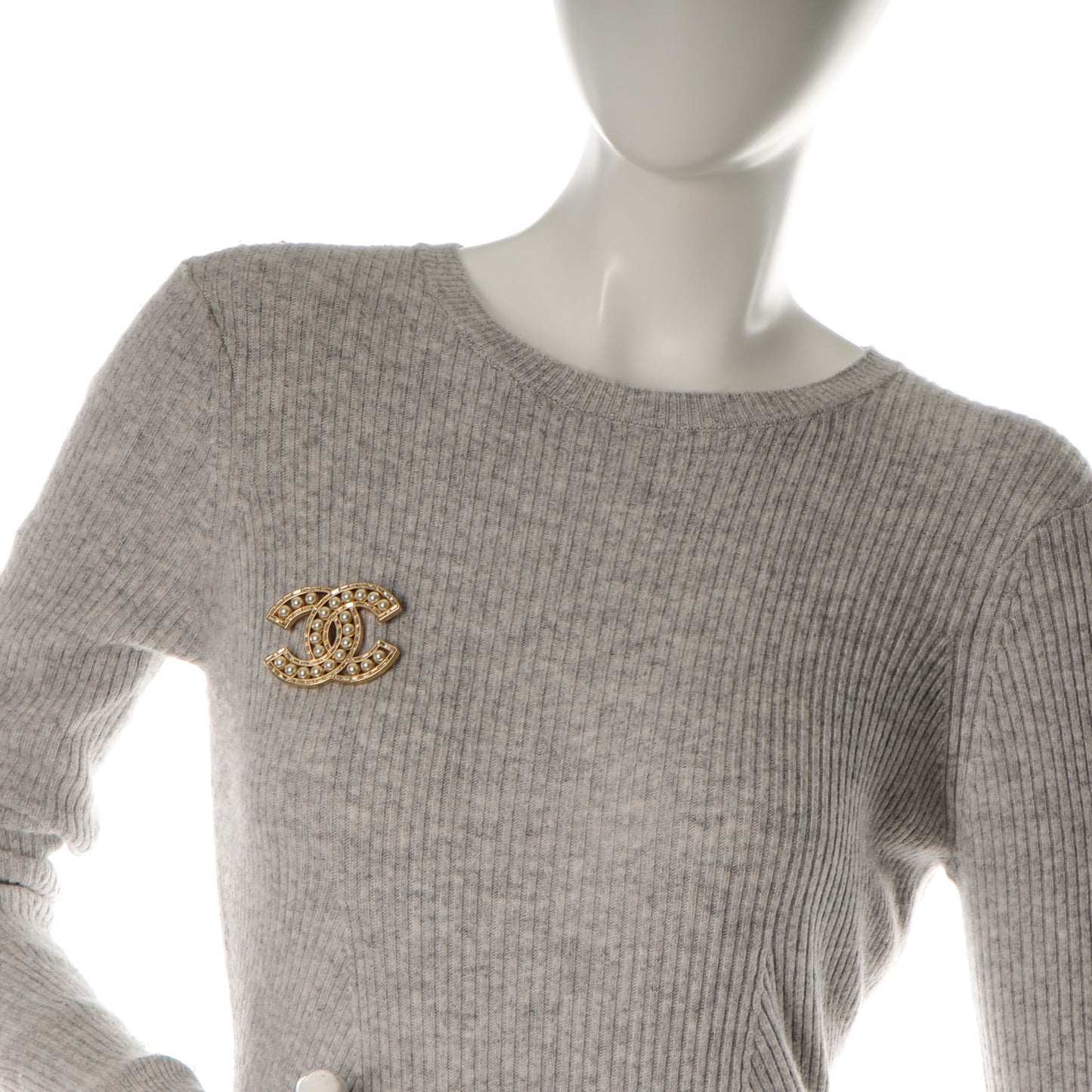 Pearl CC Brooch Gold