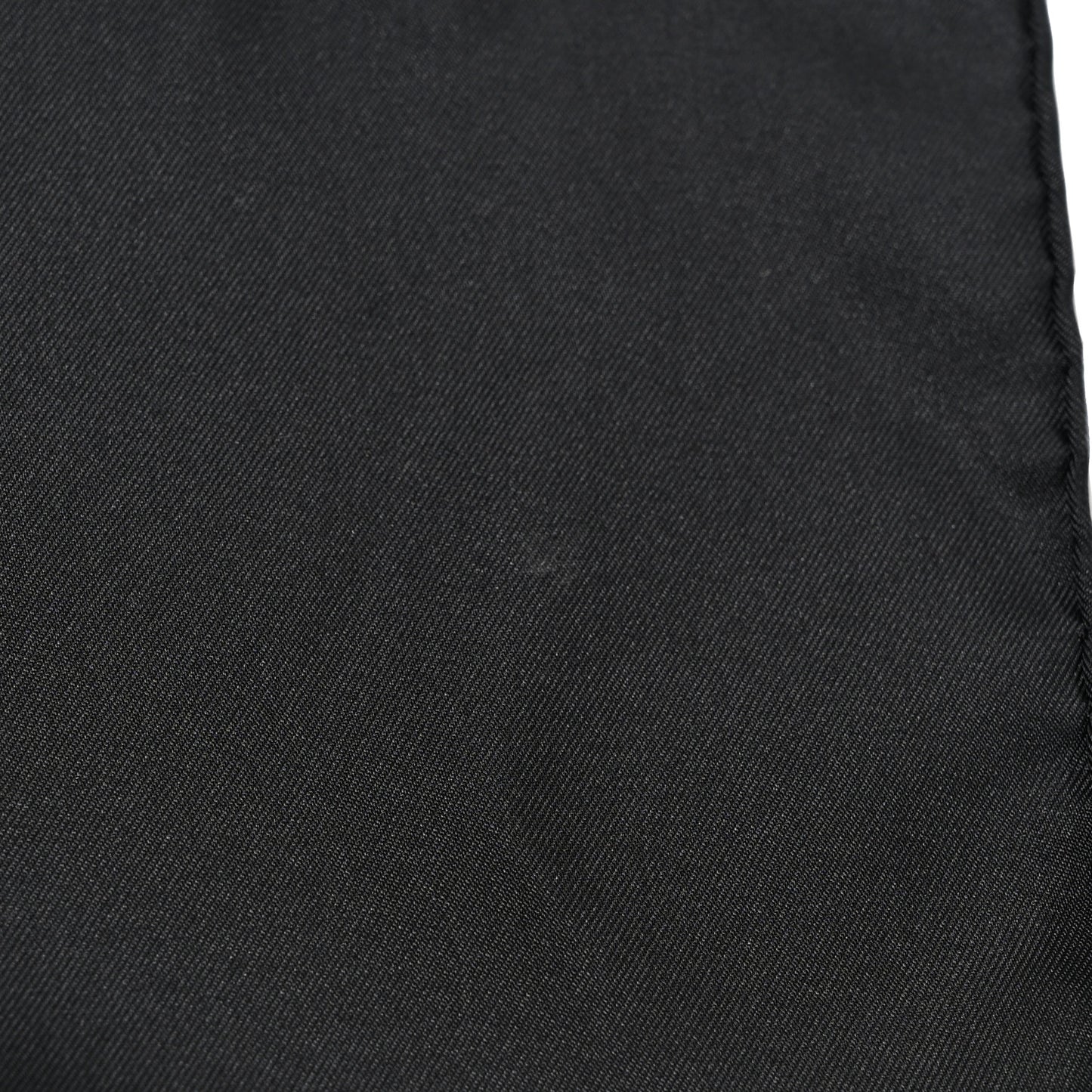 Silk Robe Legere Scarf 90 Black White