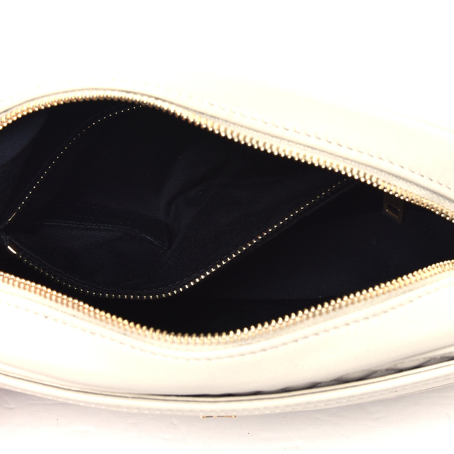 Saint Laurent Lambskin Quilted Victoire Camera Bag Blanc Vintage 4 of 4