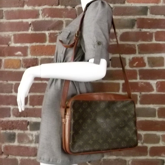Louis Vuitton French Company Monogram Shoulder Bag 2 of 9