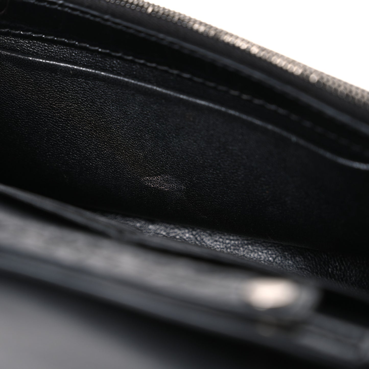 Shiny Calfskin Monochrome Crocodile Embossed Hourglass Chain Bag Black