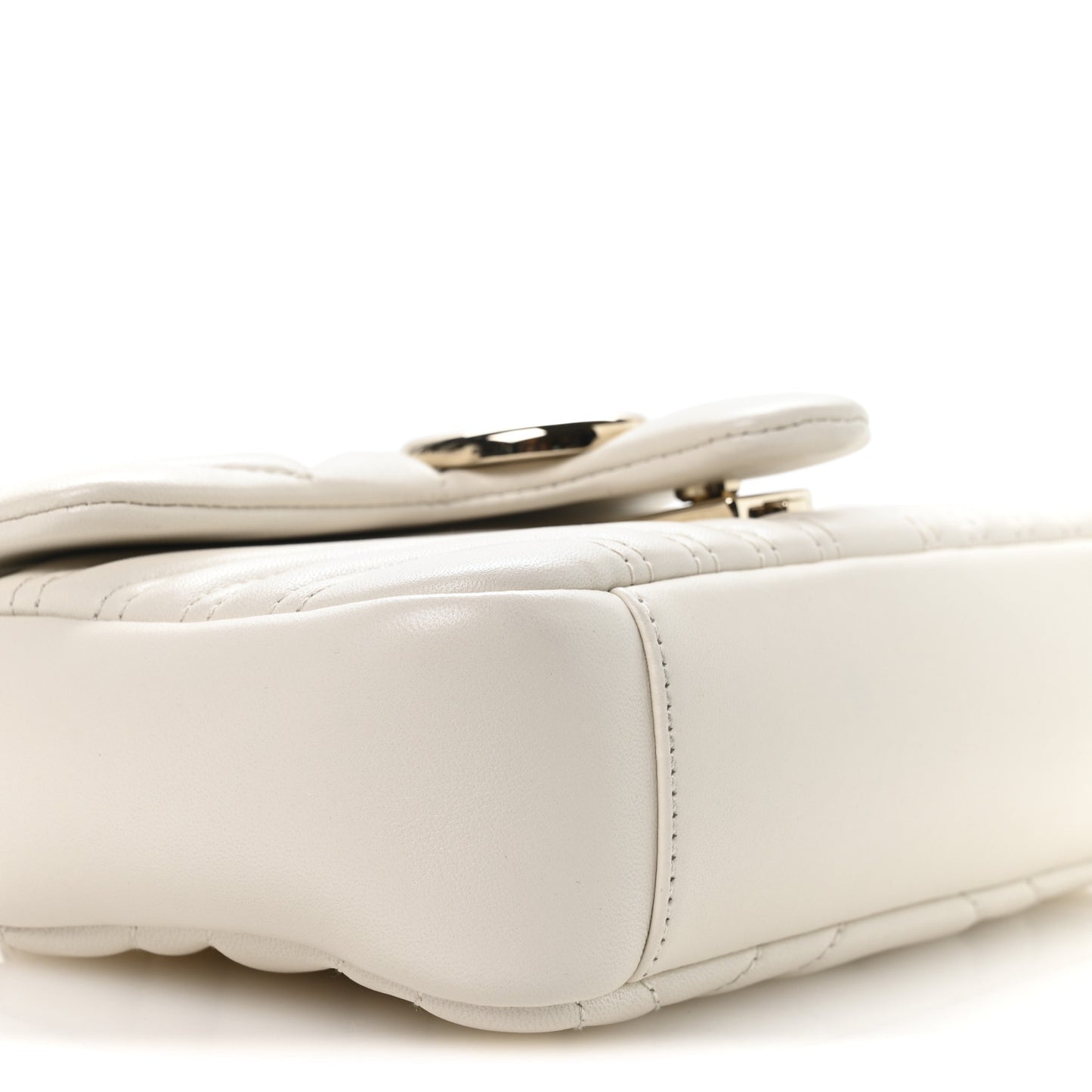 Lambskin Matelasse Small GG Marmont Shoulder Bag White