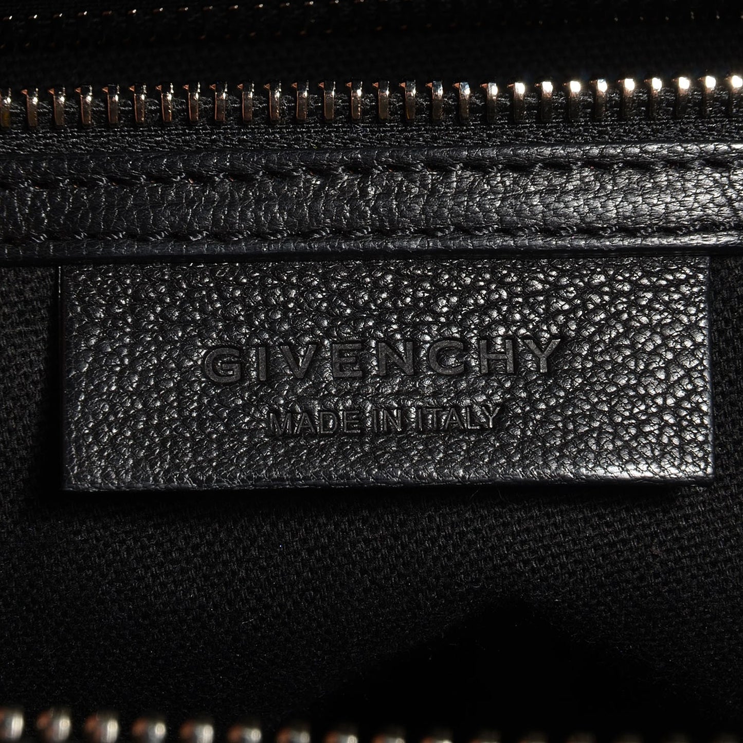 Sugar Goatskin Small Antigona Black