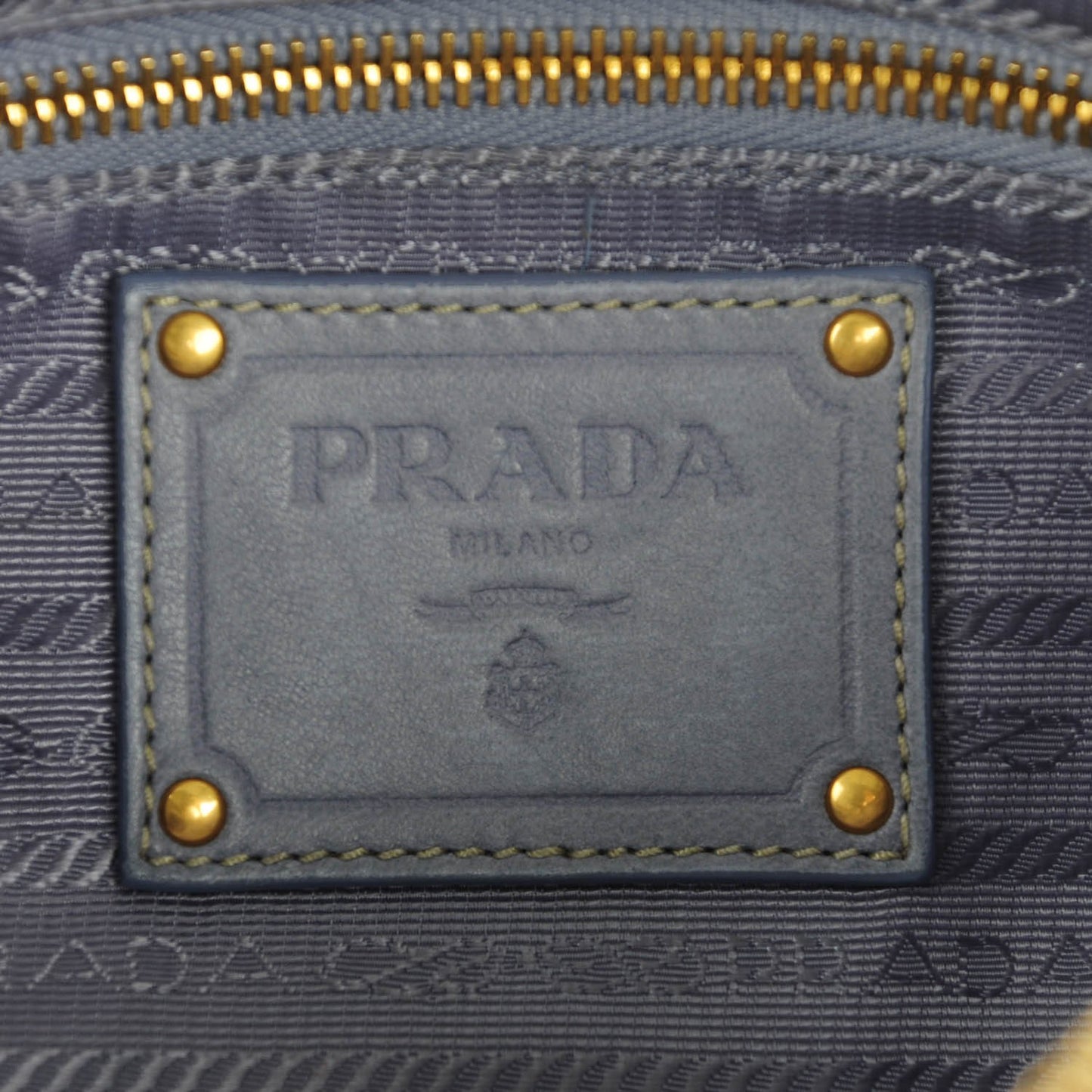 Nappa Stitches Shoulder Bag Glicine