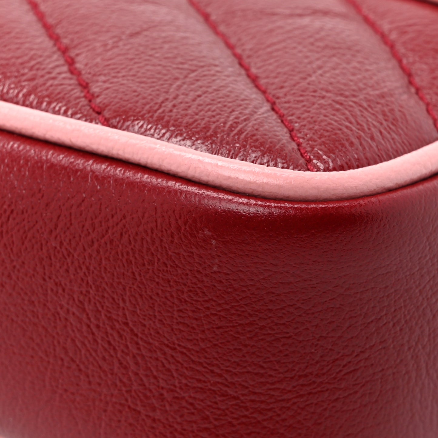 Azalea Calfskin Enamel Matelasse Diagonal Super Mini Torchon GG Marmont Shoulder Bag New Cherry Red Wild Rose