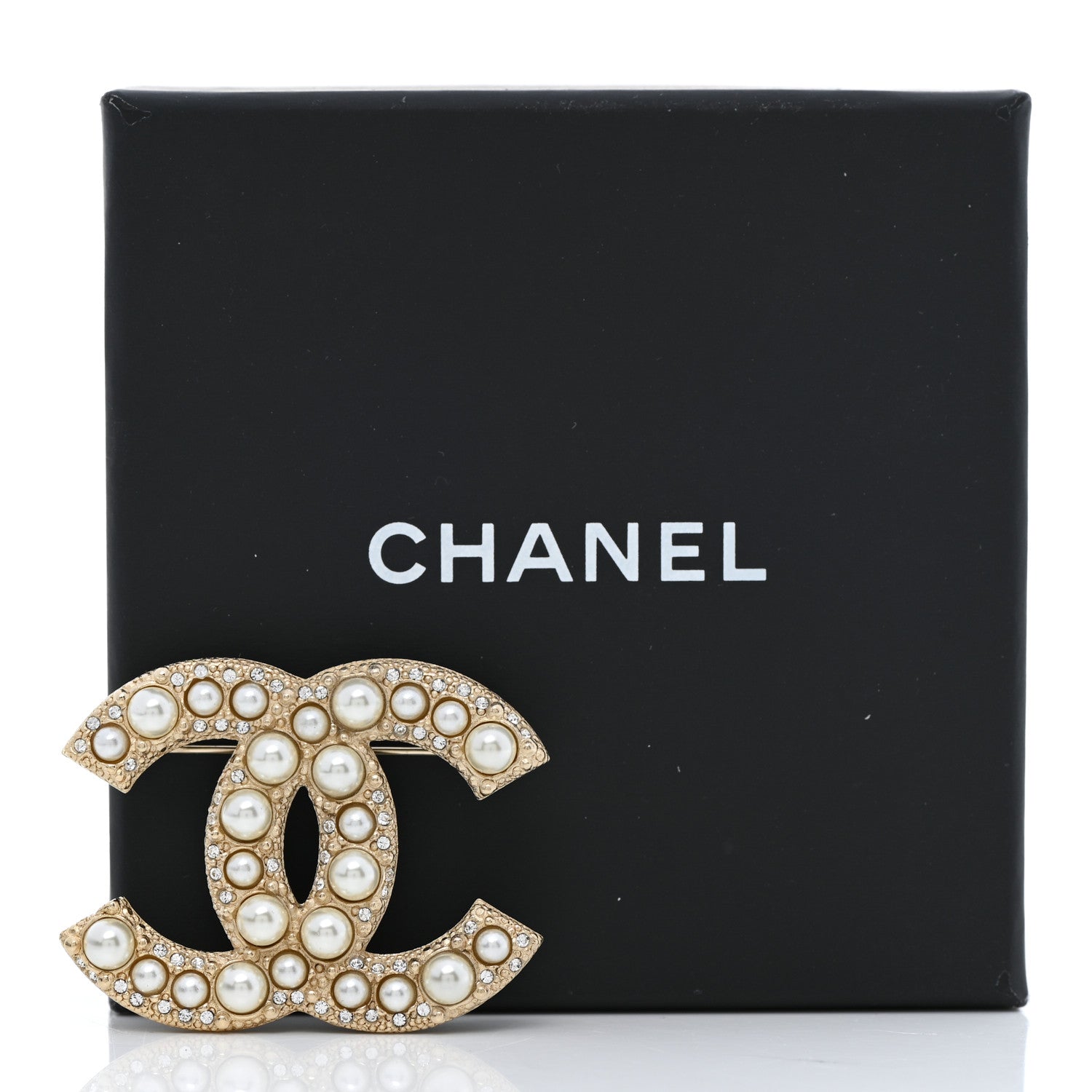 Chanel Metal Crystal Graduated Pearl CC Brooch Gold 5 of 5