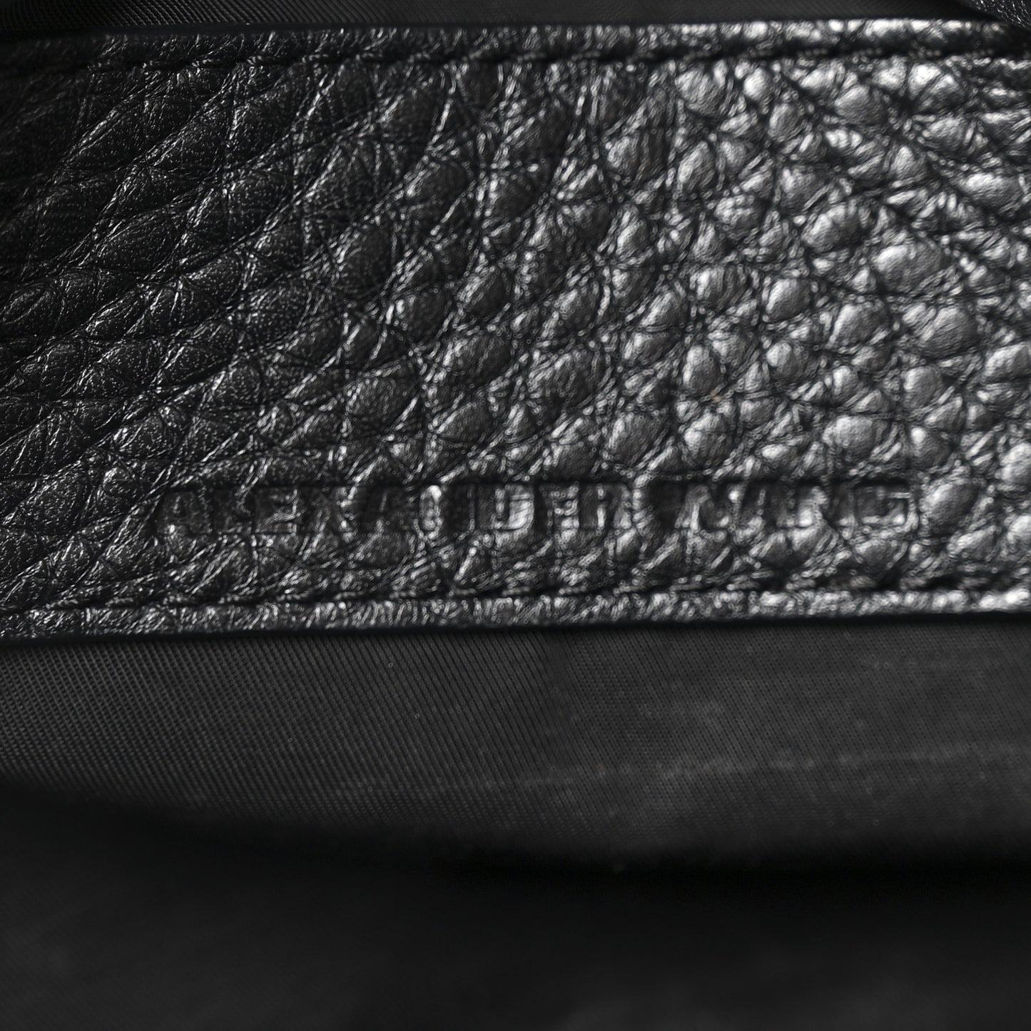 Pebbled Lambskin Rocco Black Pale Gold Hardware