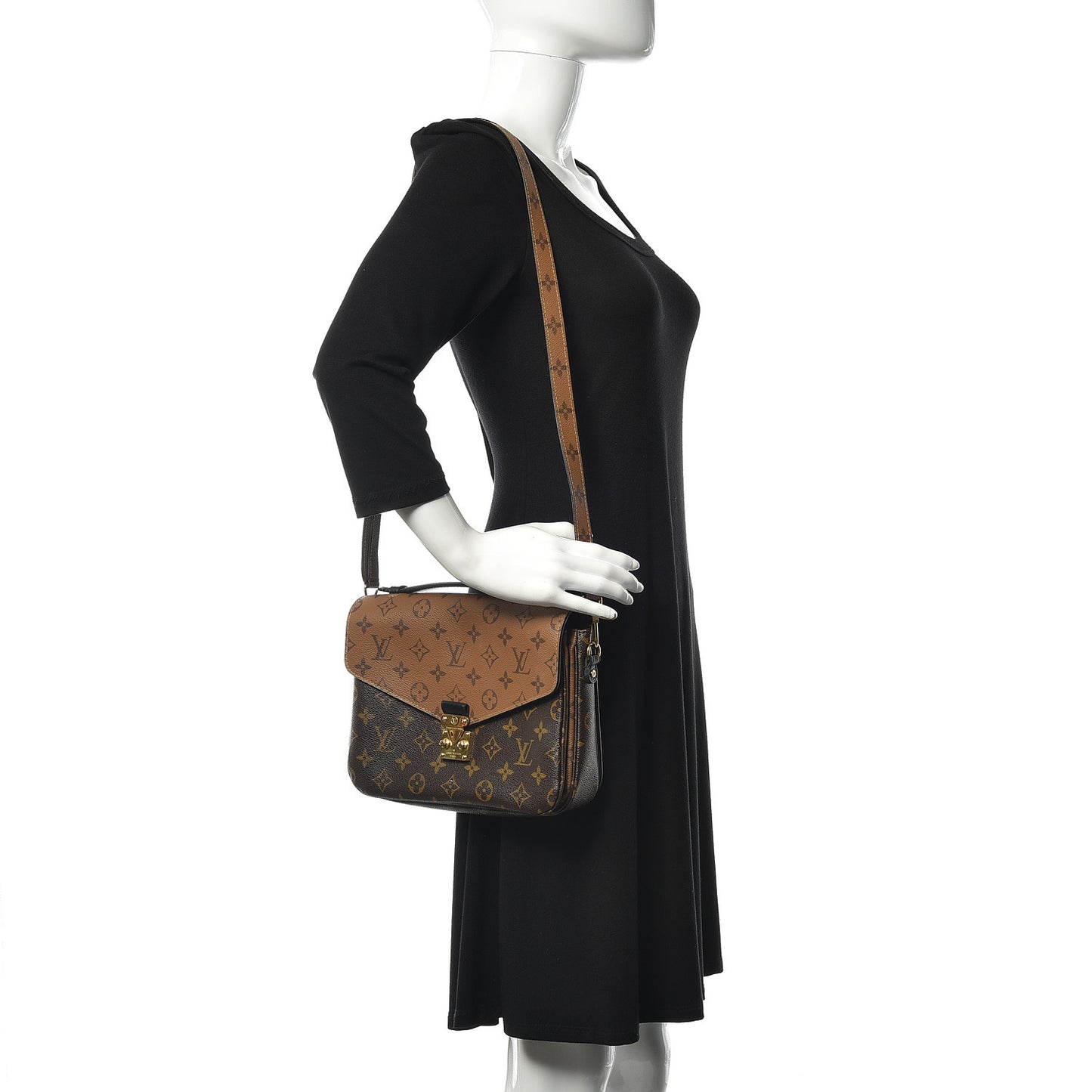 Reverse Monogram Pochette Metis