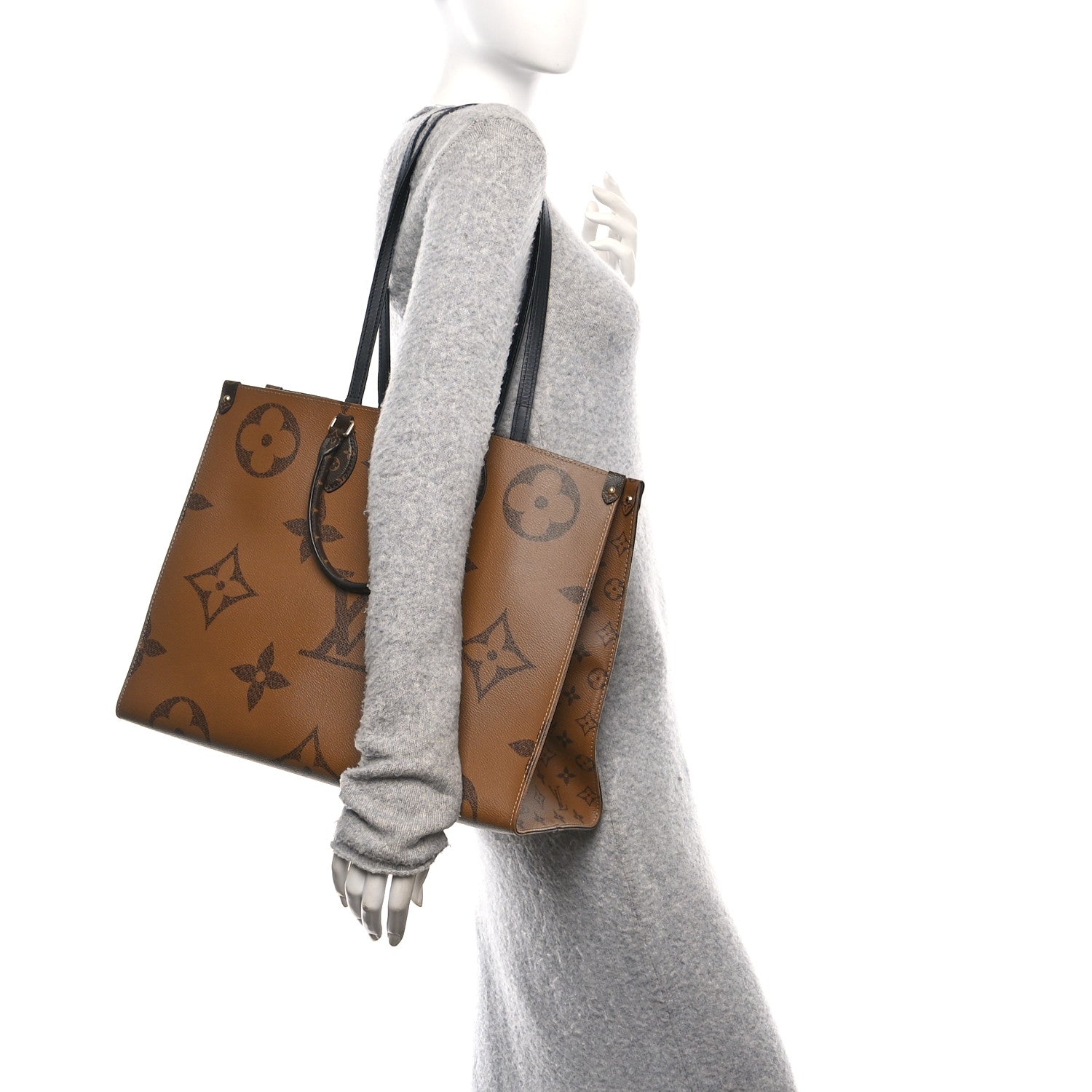Louis Vuitton Reverse Monogram Giant Onthego GM 3 of 9