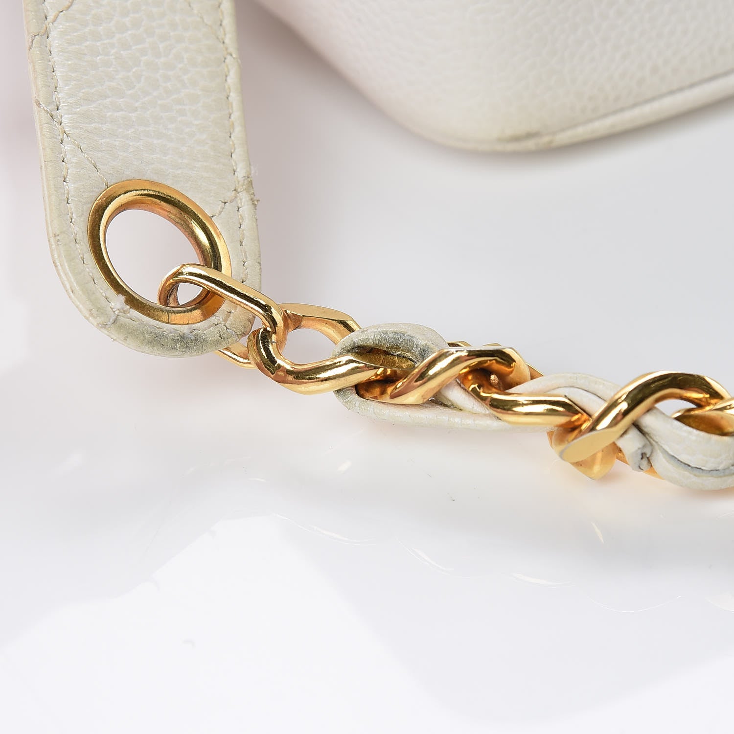 Chanel Caviar Quilted Camera Case White 22 of 28