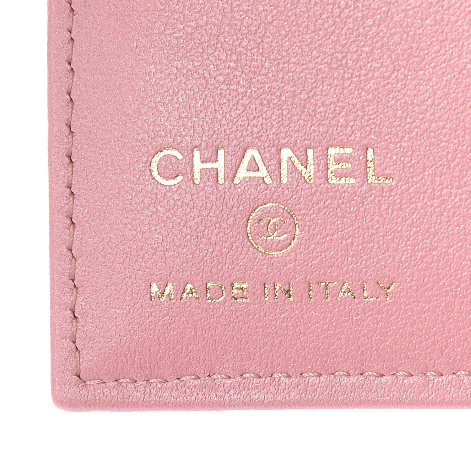 Chanel Iridescent Caviar Quilted Passport Holder Pink 5 of 8