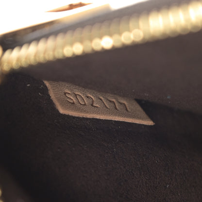 Louis Vuitton Monogram Pochette Metis 9 of 9