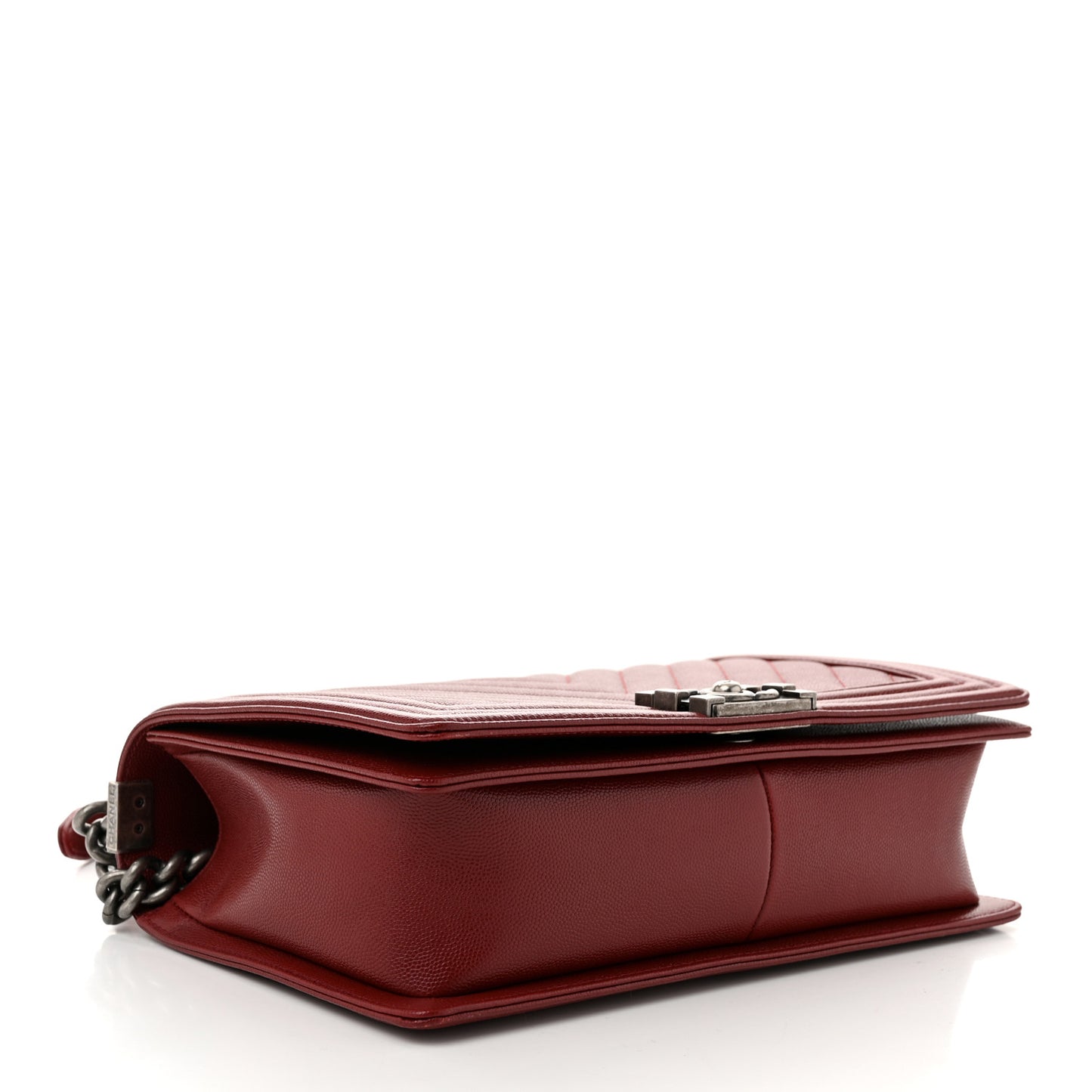 Caviar Chevron Quilted New Medium Boy Flap Red