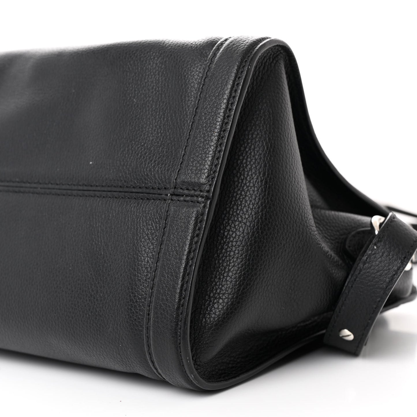 Pebbled Calfskin Small Skull Padlock Zip Around Tote Black