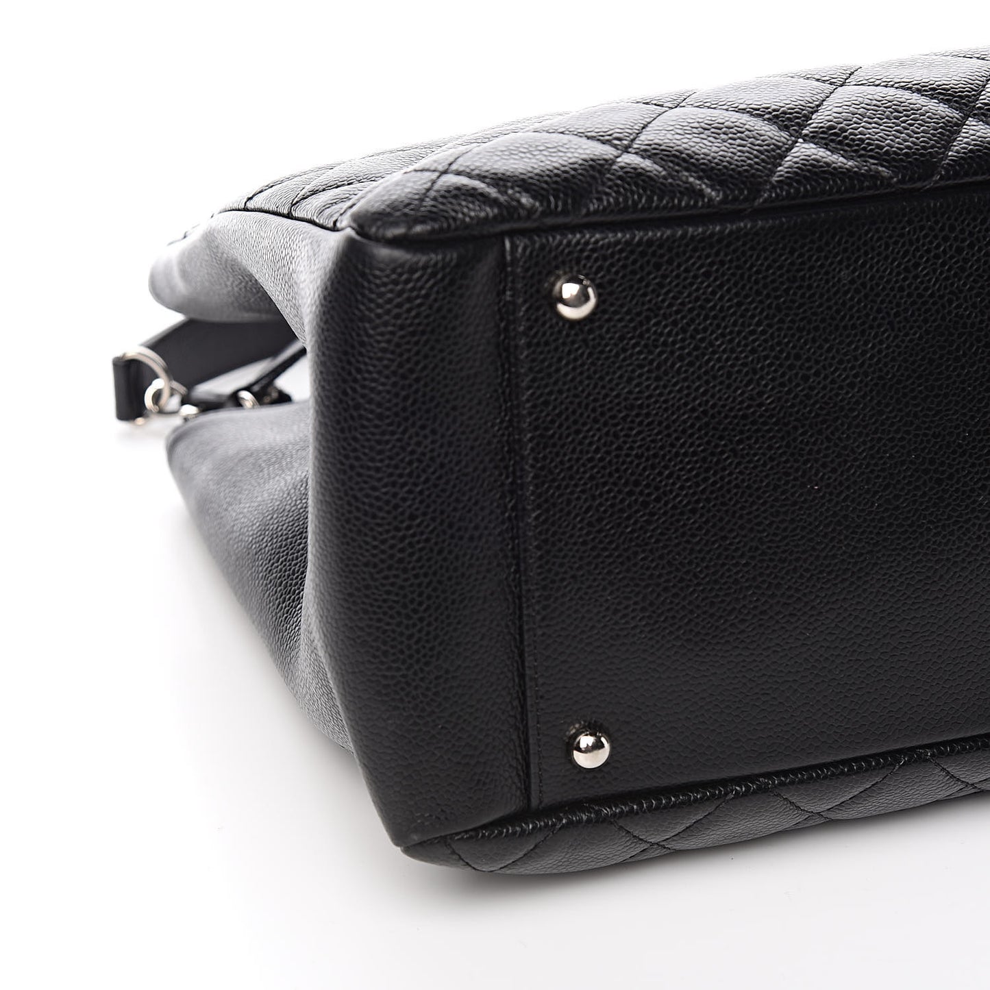 Caviar Quilted XL Grand Shopping Tote GST Black