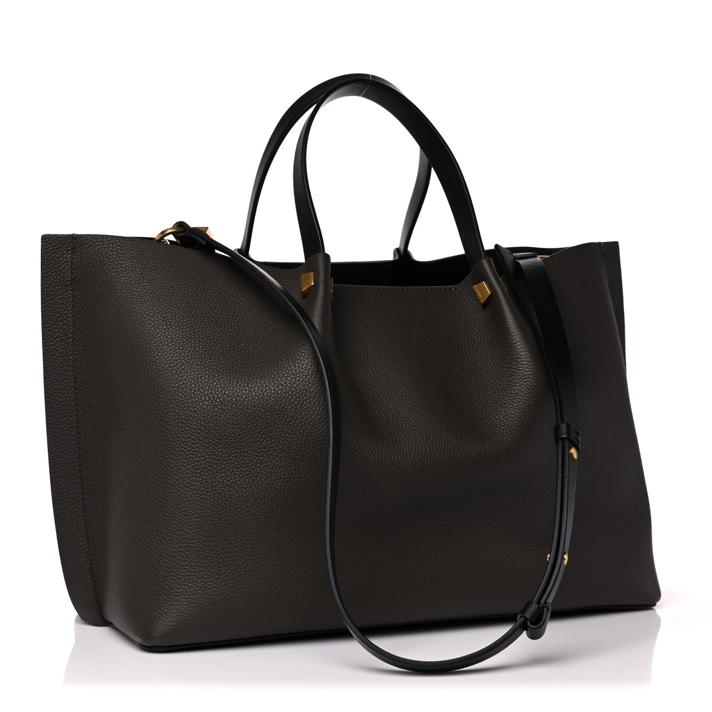 Grainy Calfskin Medium VLogo Escape Shopper Black