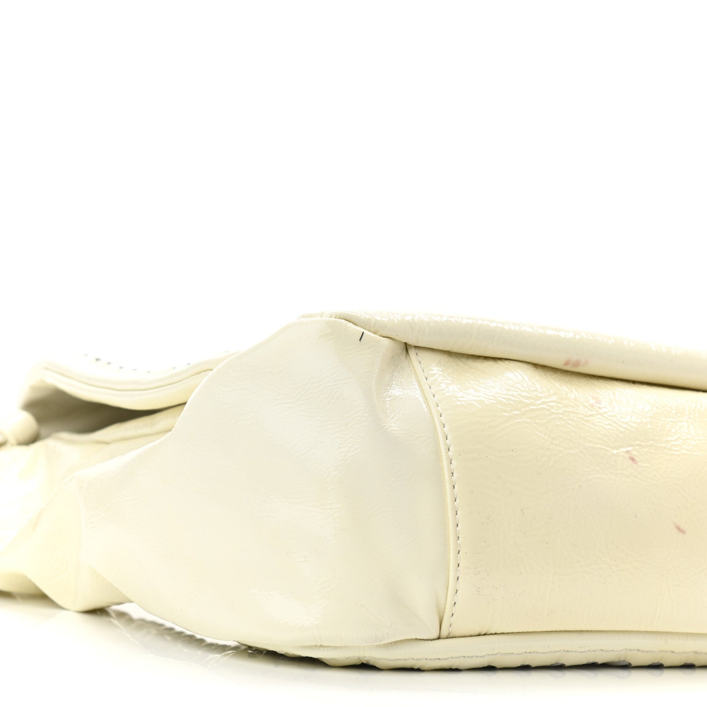 Crinkled Patent Modern Chain Flap White