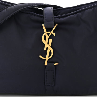 Saint Laurent Econyl Nylon Le 5 A 7 Hobo Navy 8 of 11