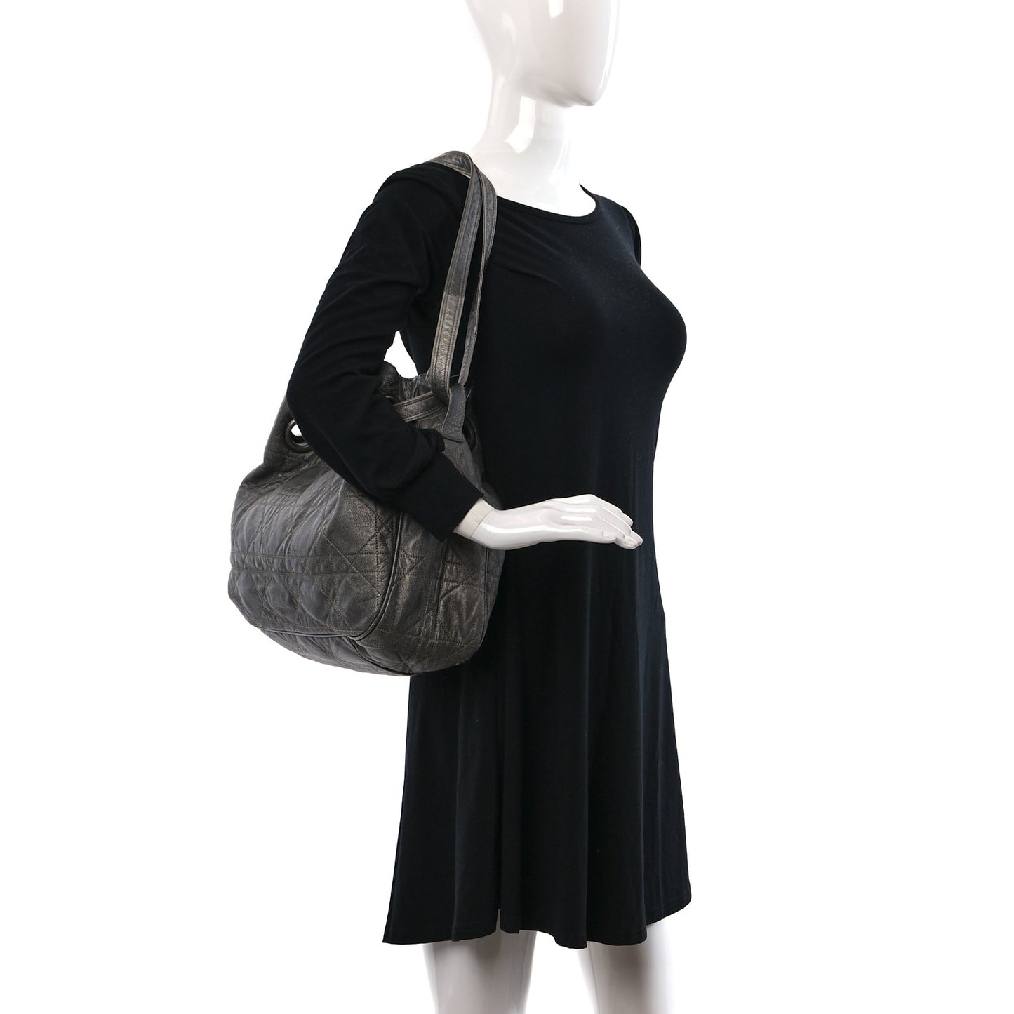 Metallic Lambskin Cannage Drawstring Bag Grey