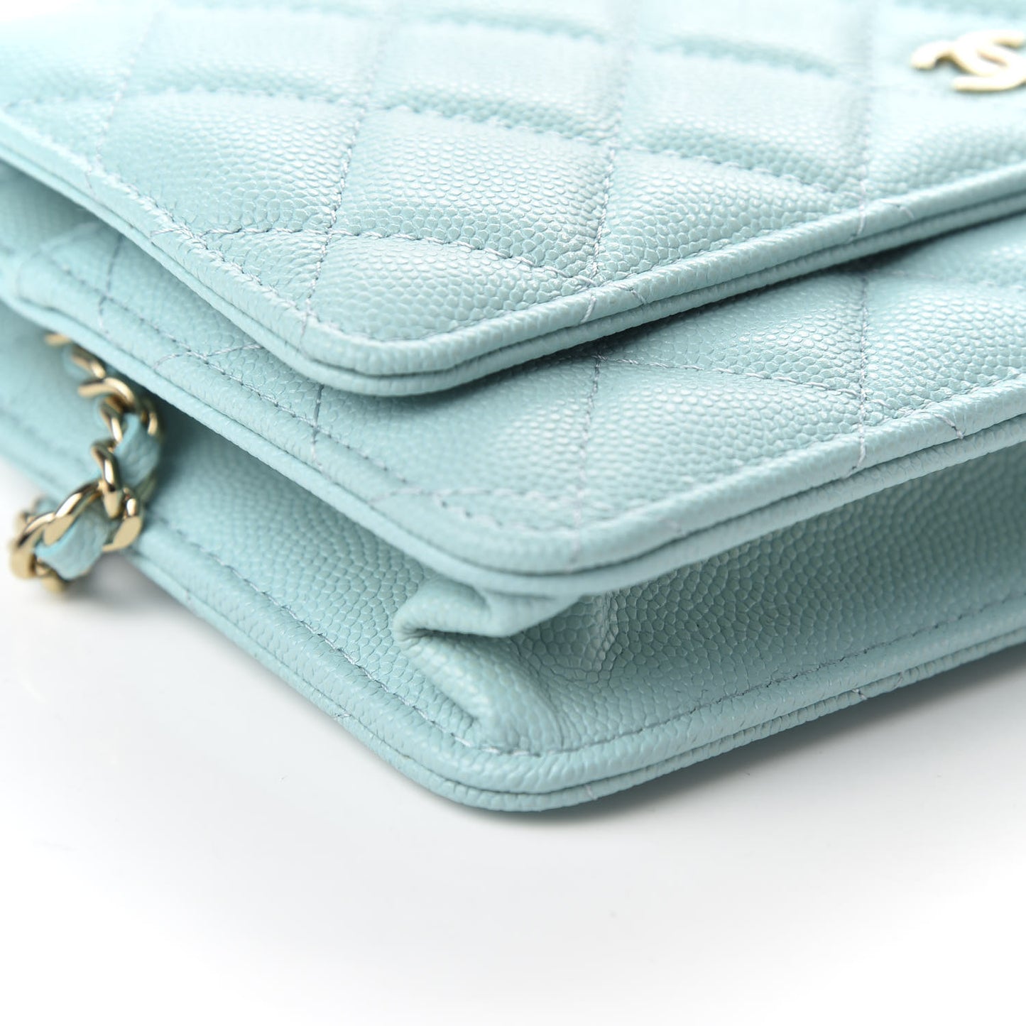 Caviar Quilted Wallet On Chain WOC Light Blue
