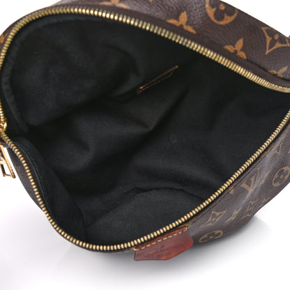 Louis Vuitton Monogram Bumbag 6 of 19