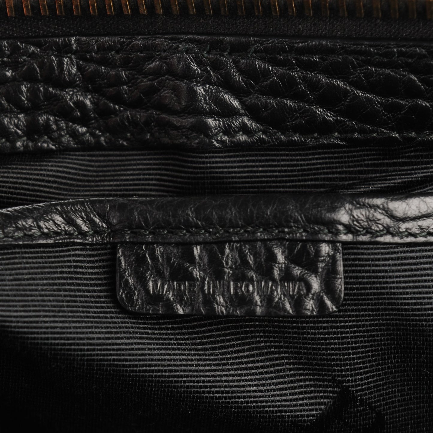 Heritage Grain Small Gladstone Black
