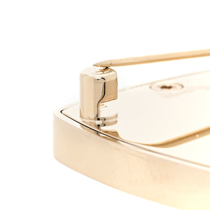 Chanel Pearl Resin Crystal CC No 5 Eyeshadow Brooch Gold Pearly 4 of 4